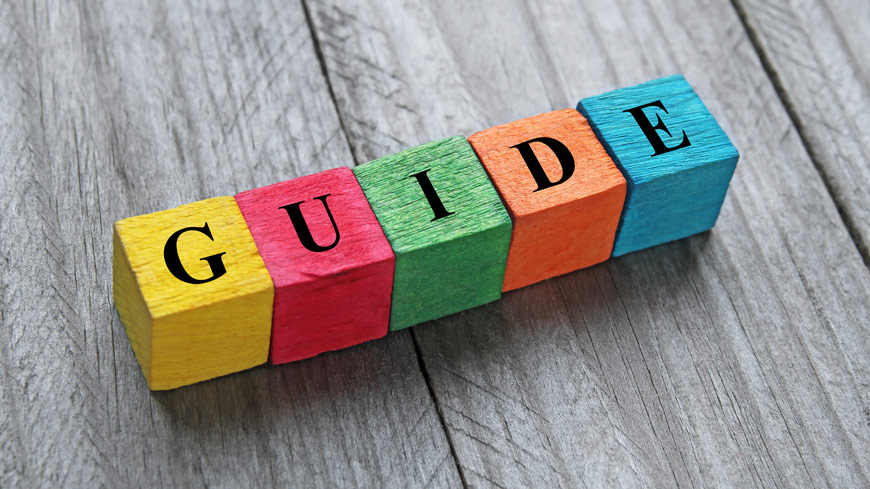 Methodological guide to select medicines at risk of shortages